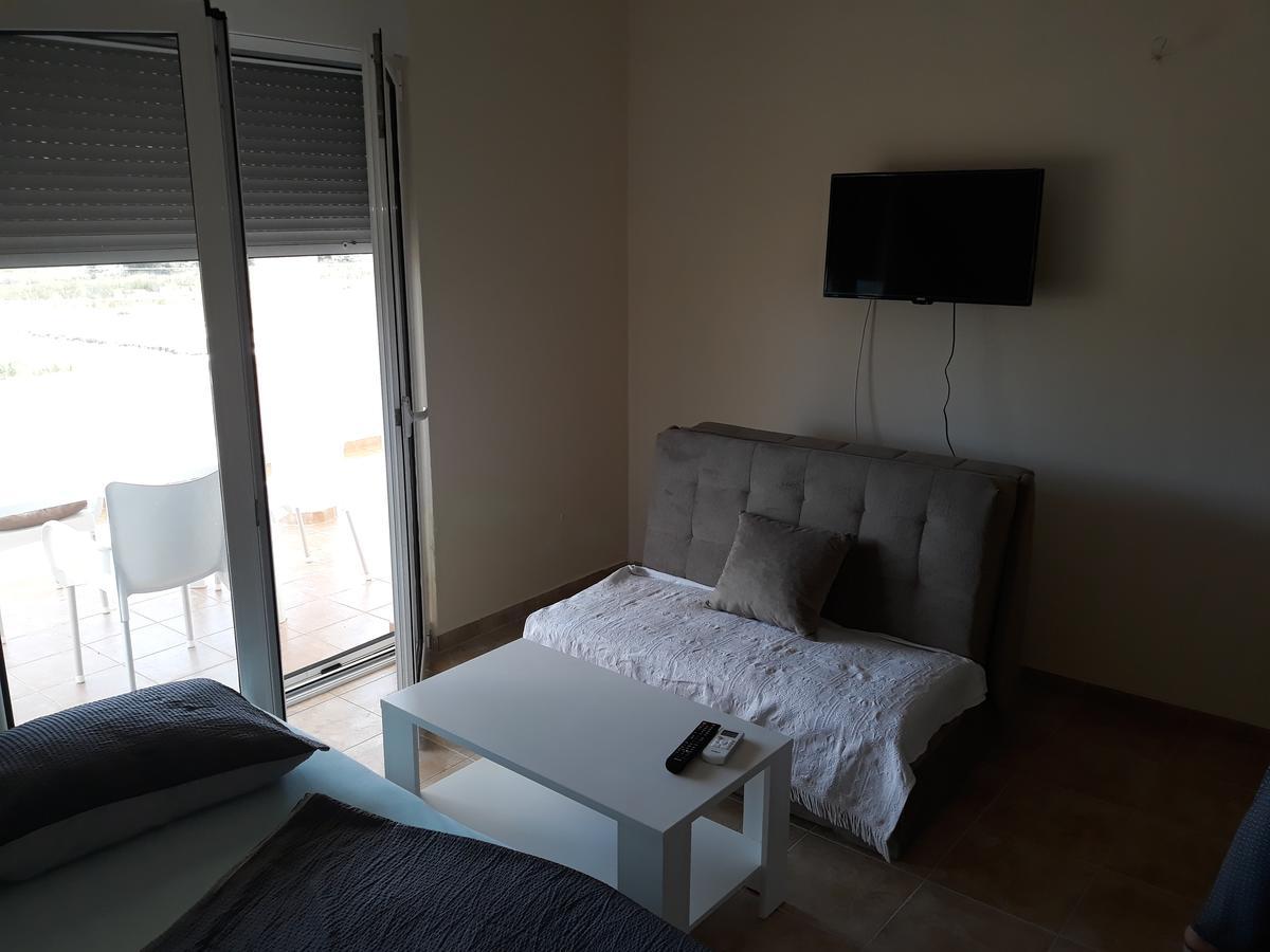 Korac Apartments Ülgün Dış mekan fotoğraf